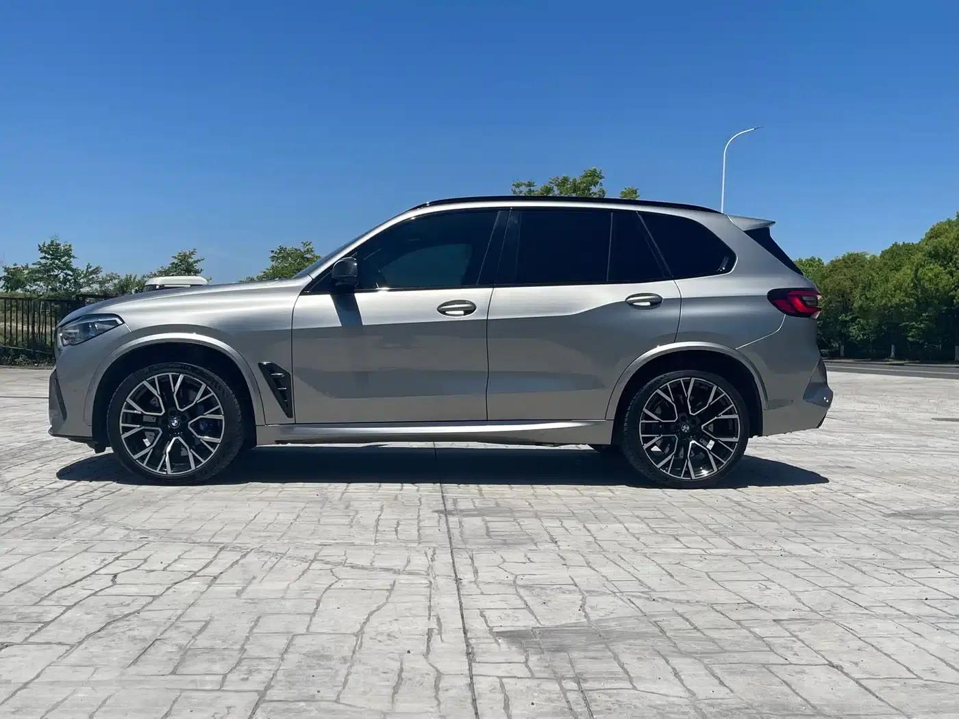 2022 BMW X5 M — миниатюра 3
