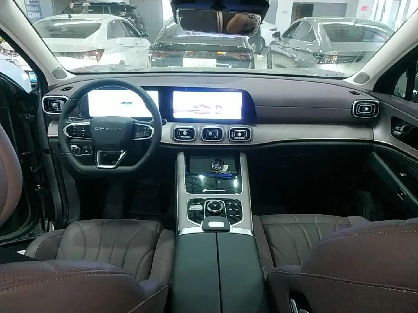 Chery Tiggo 9 C-DM 2025 1.5T 106KM Ultra-Enjoyment Version 5 Seats Lithium Iron Phosphate — миниатюра 13