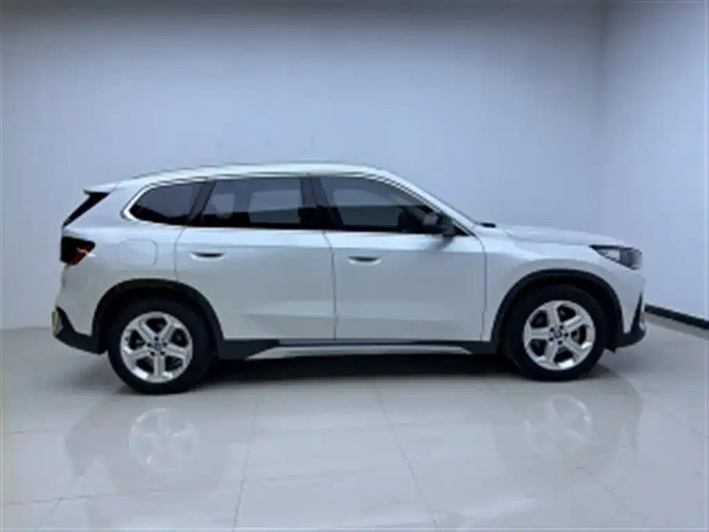 BMW iX1 2025 eDrive25L X Design Package — миниатюра 4