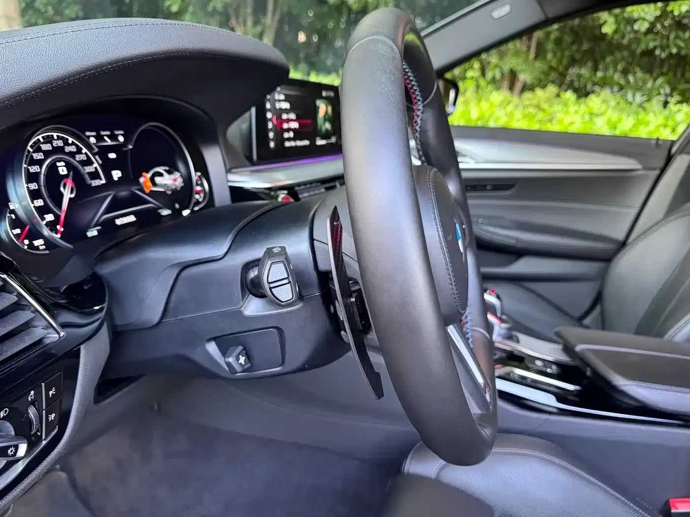 2018 BMW M5 — миниатюра 25