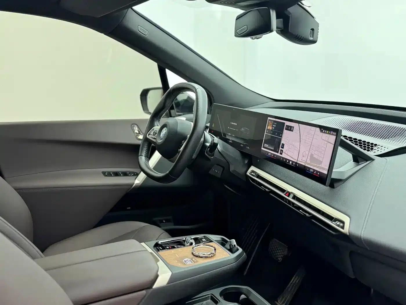 BMW iX 2023 Facelift xDrive40 — миниатюра 19