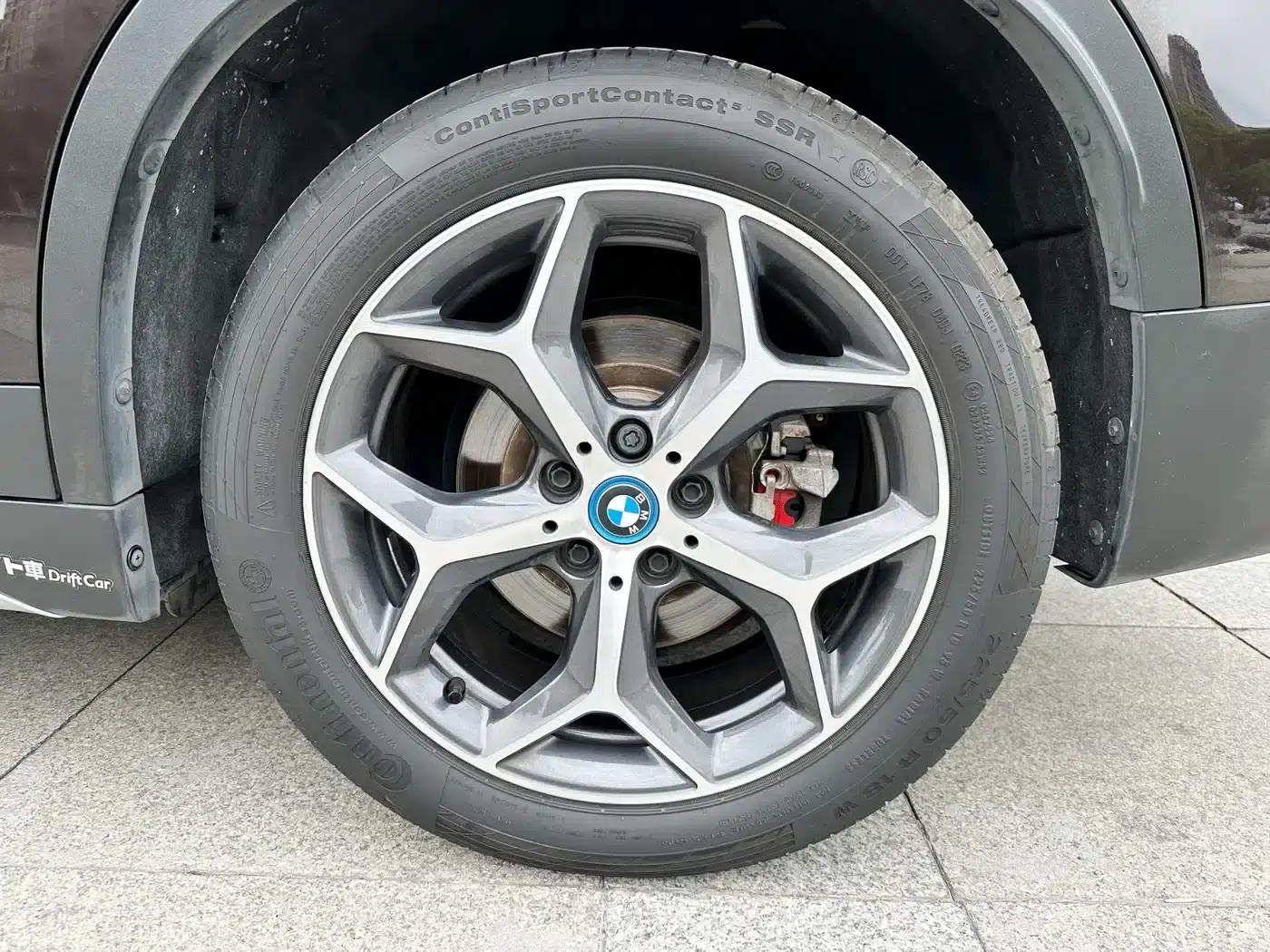 BMW X1 PHEV 2018 xDrive25Le Luxury — миниатюра 10