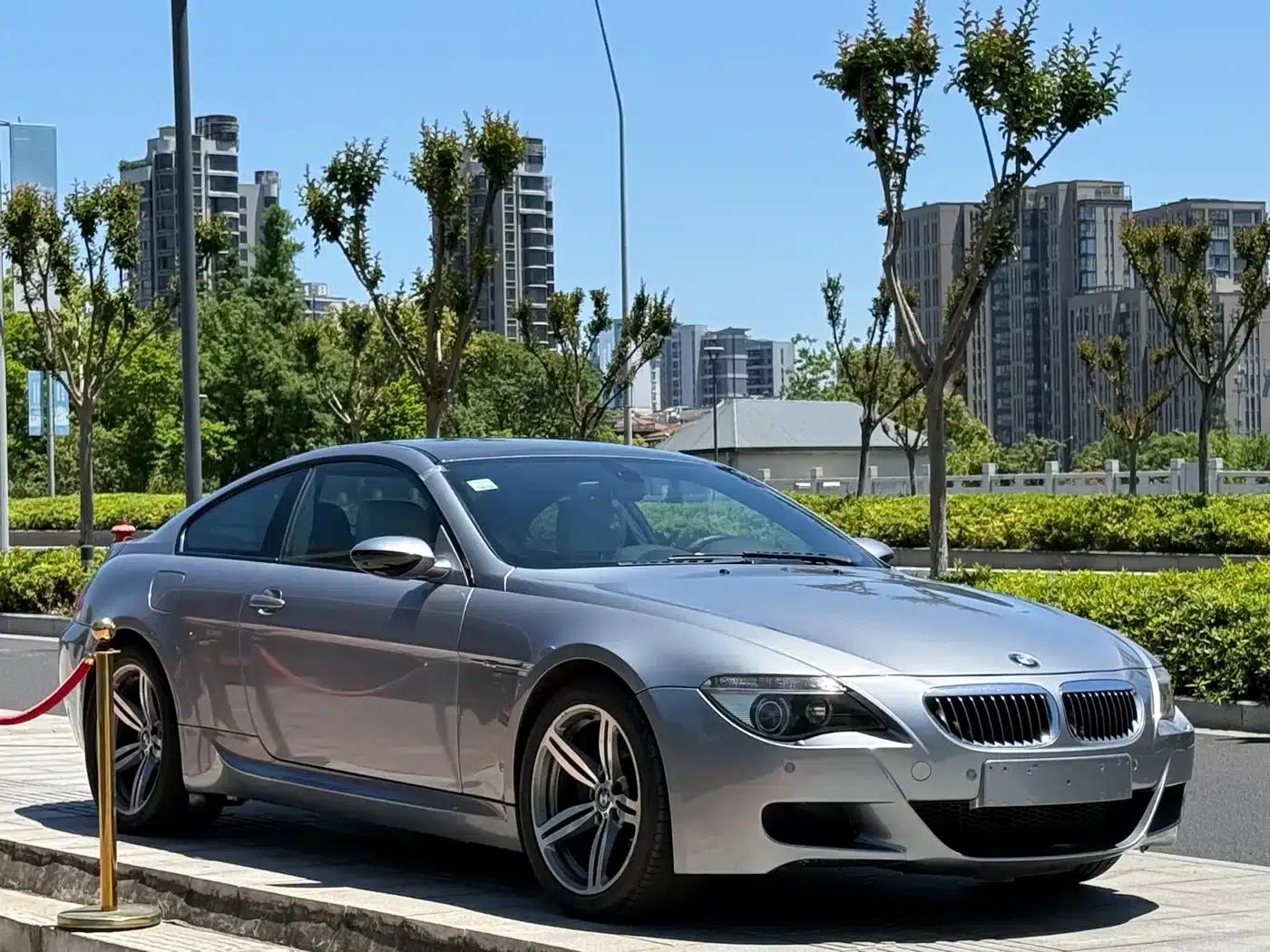 BMW M6 2006 — миниатюра 3