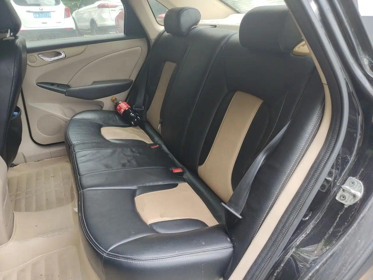 Chery Arrizo 7 2015 1.5T Manual Zhi Ling Edition — миниатюра 18