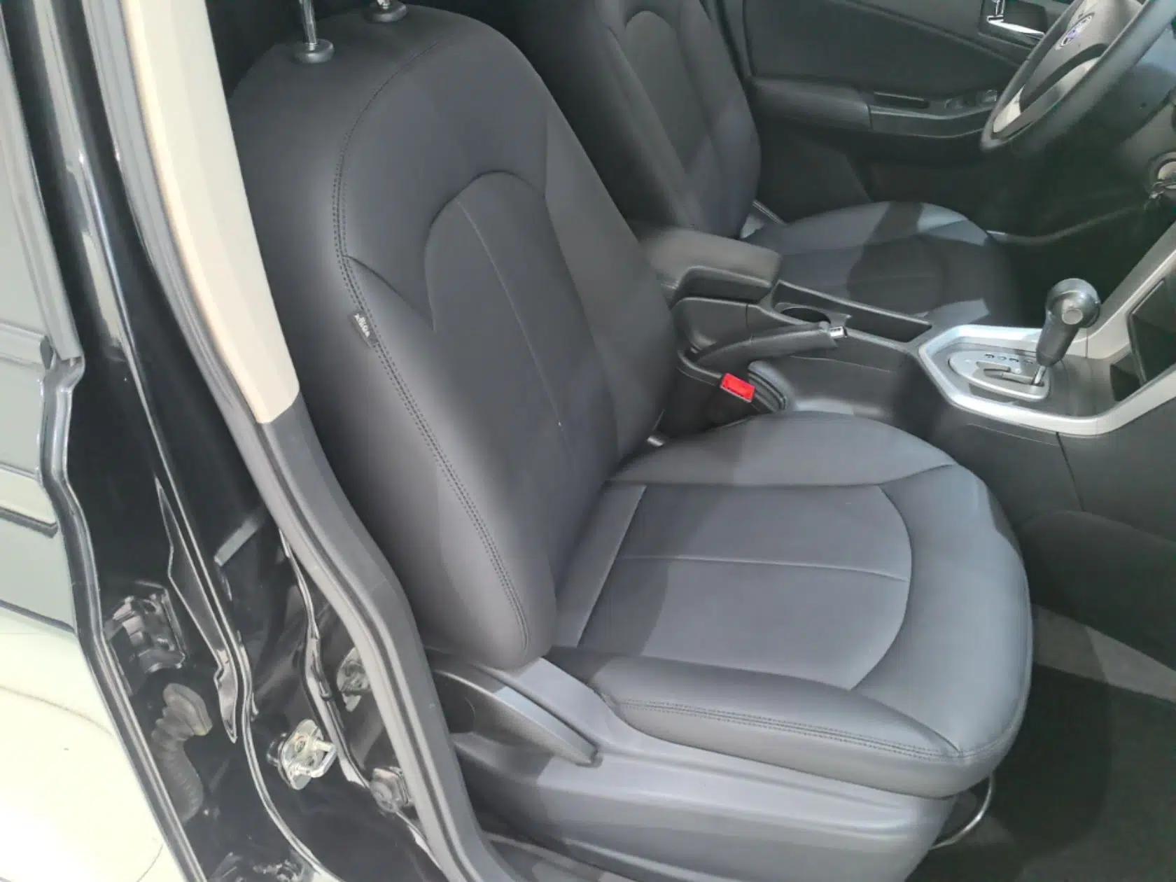 Venucia T70 2015 2.0L CVT Smart Choice Edition — миниатюра 23