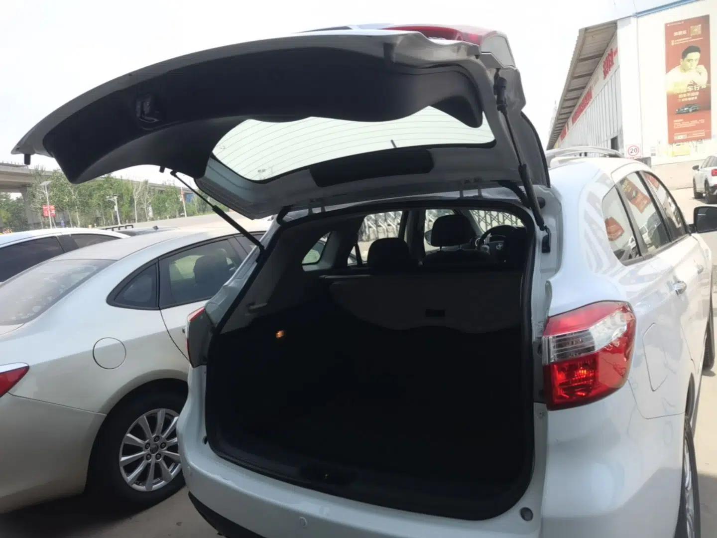 Venucia T70 2016 2.0L CVT Smart Choice Edition — миниатюра 21
