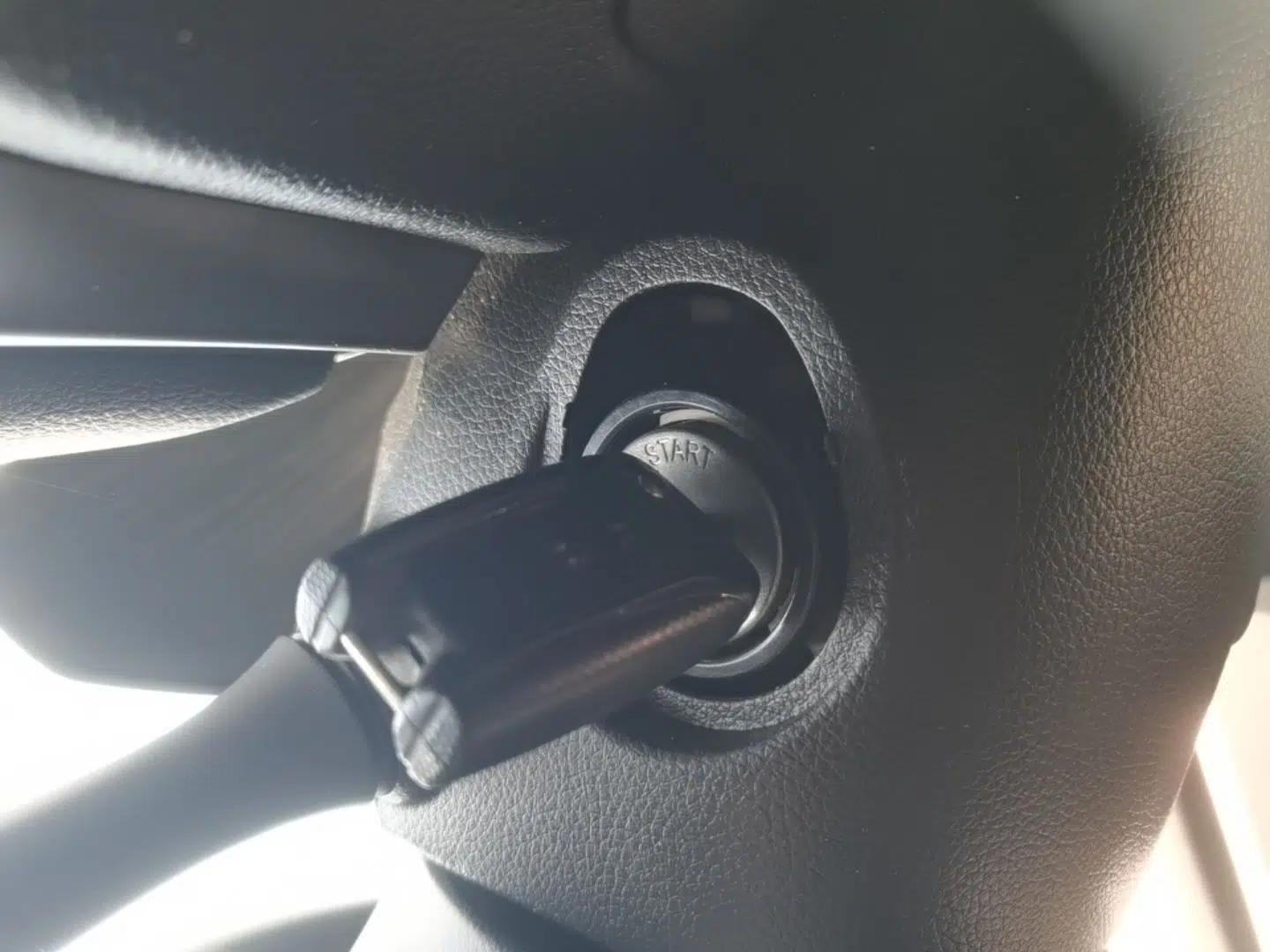 Venucia T70 2016 2.0L CVT Smart Choice Edition — миниатюра 22