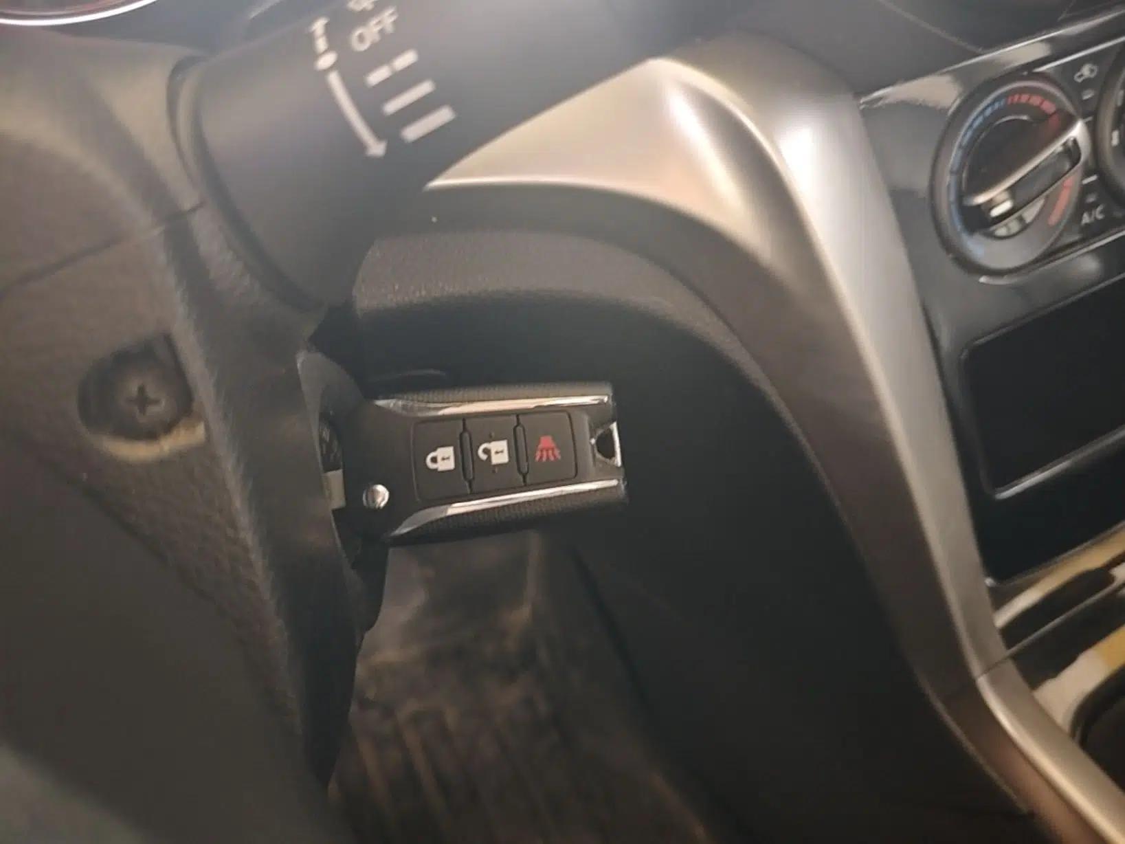 Venucia T70 2016 1.6L Manual Ruixing Edition — миниатюра 22