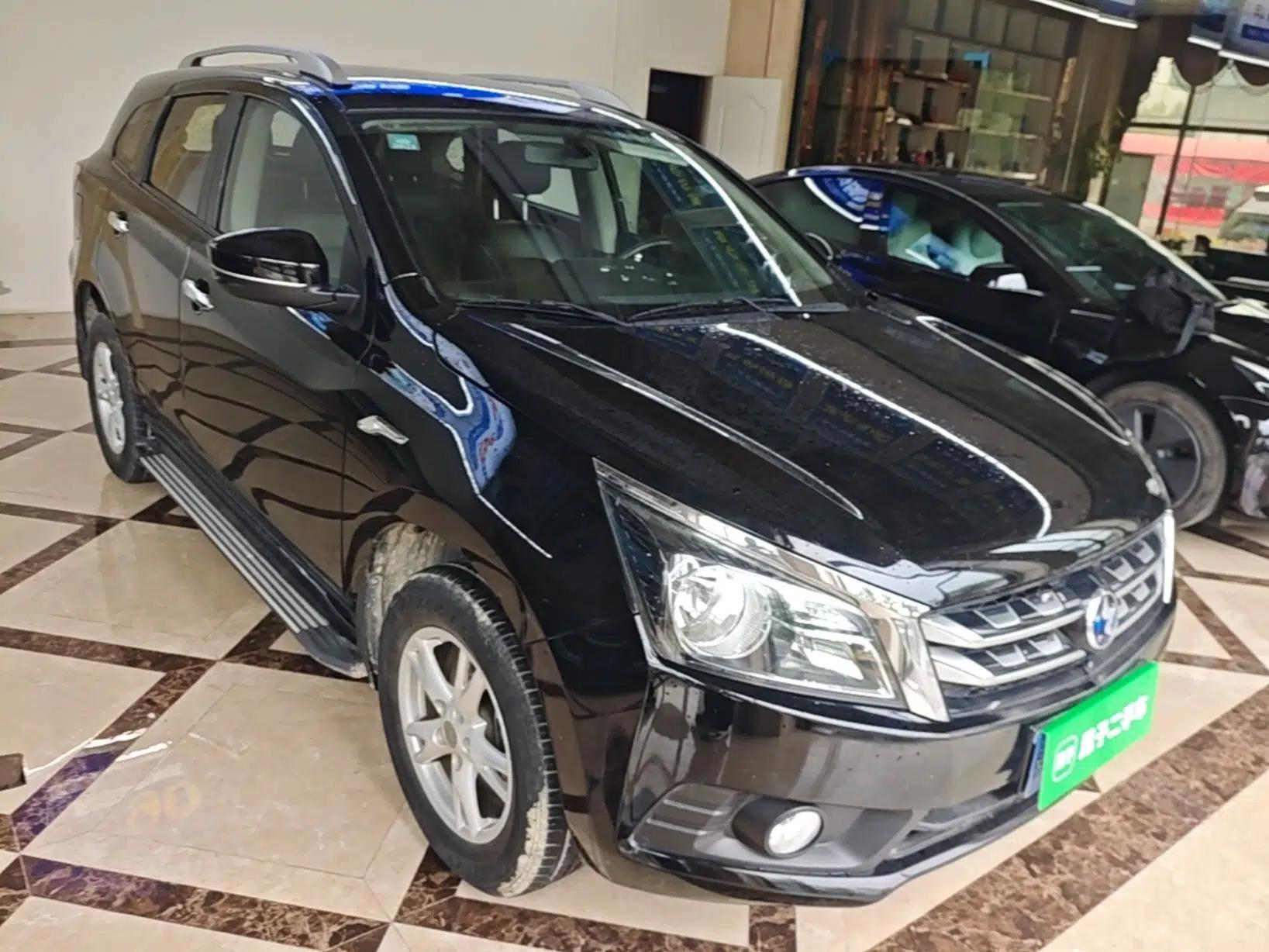 Venucia T70 2016 1.6L Manual Ruixing Edition — миниатюра 6