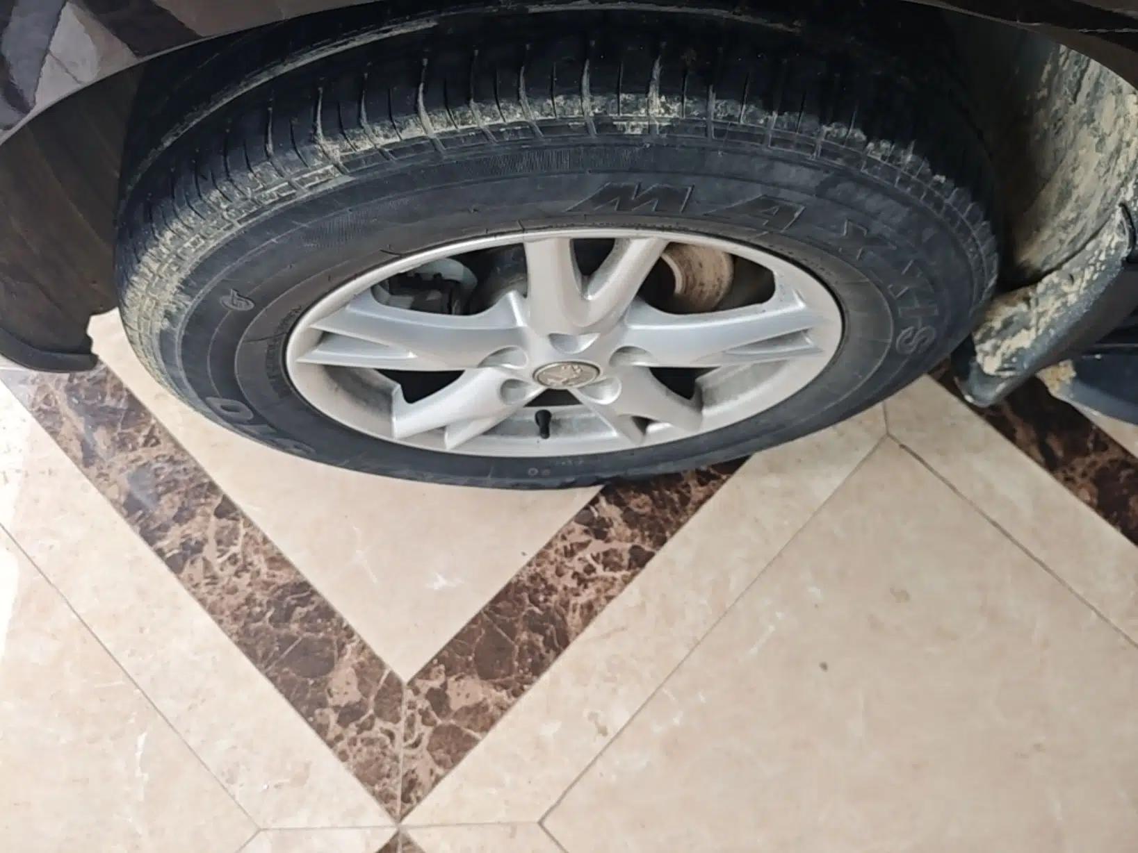 Venucia T70 2016 1.6L Manual Ruixing Edition — миниатюра 9