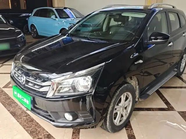 Venucia T70 2016 1.6L Manual Ruixing Edition