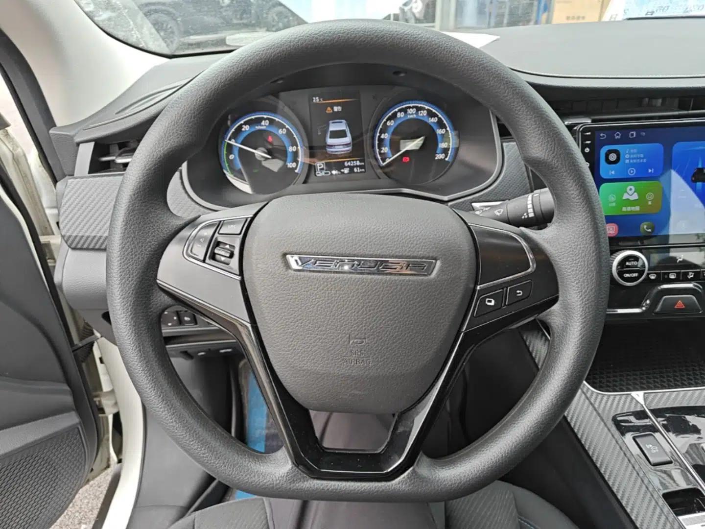 Venucia D60EV 2023 PLUS Comfort Edition SI Model — миниатюра 14