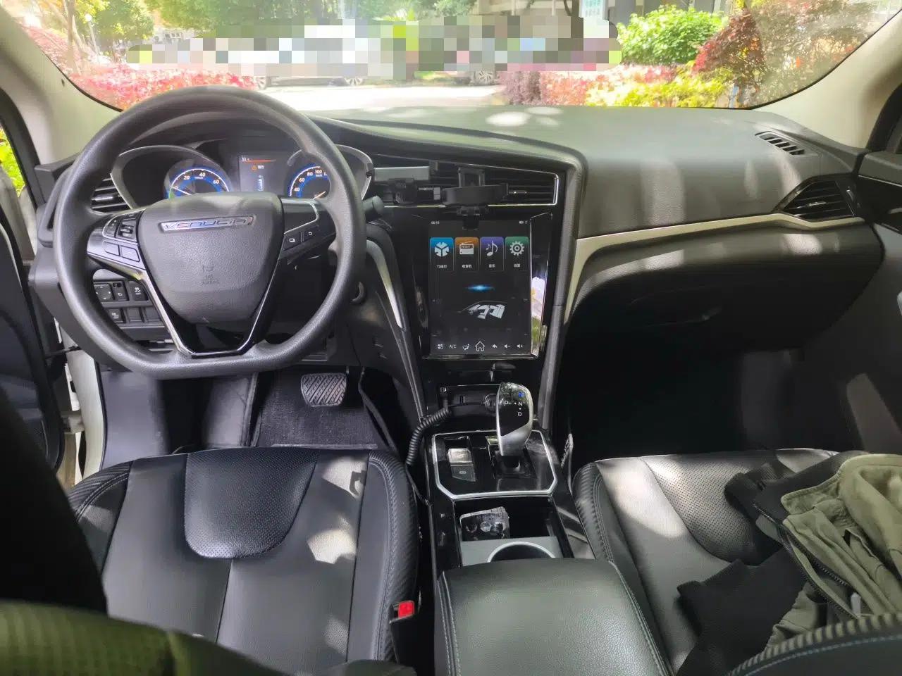 Venucia D60EV 2020 Standard Range T3 — миниатюра 10
