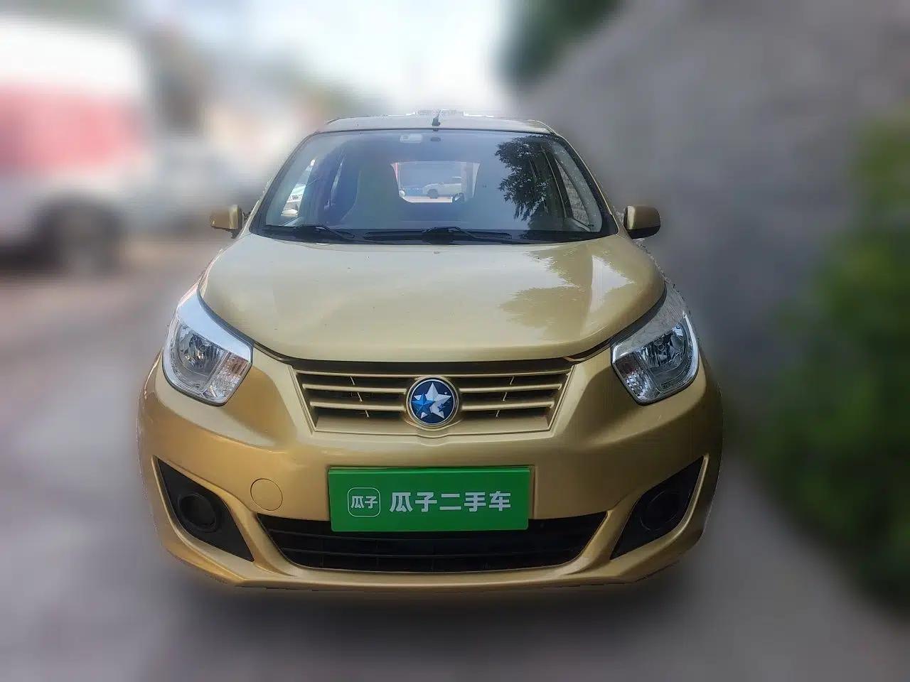 Venucia R30 2016 1.2L Manual Enjoyment Edition — миниатюра 2