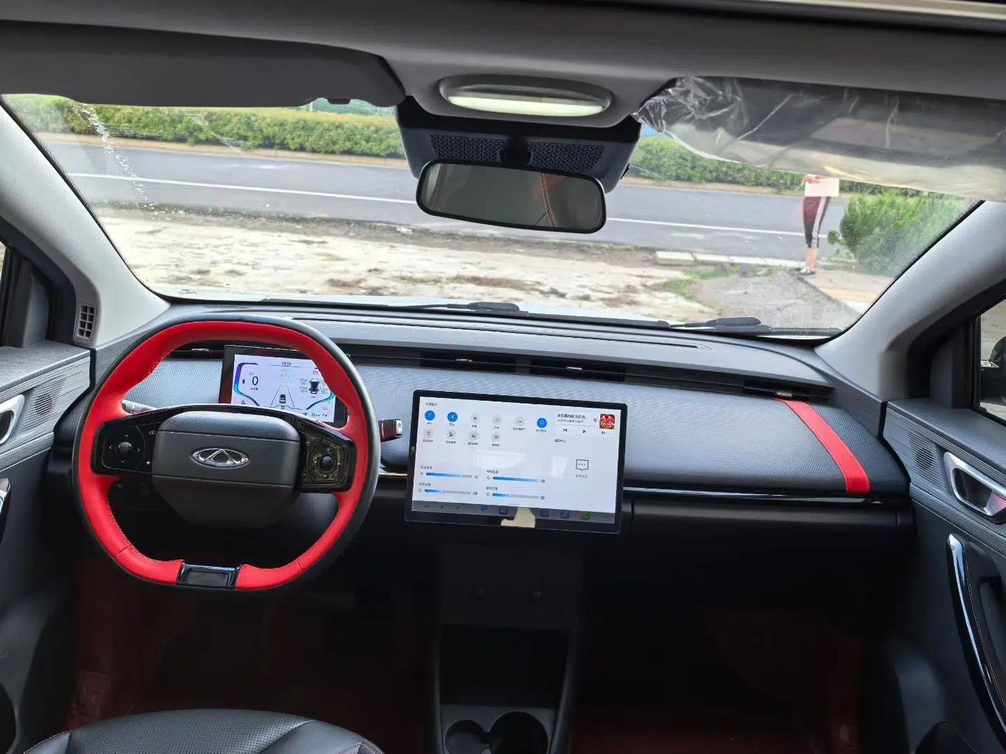 Chery New Energy Boundless Pro 2022 301 km Range "Divine Beast" Version Lithium-Ion Battery 30.6 kWh — миниатюра 23