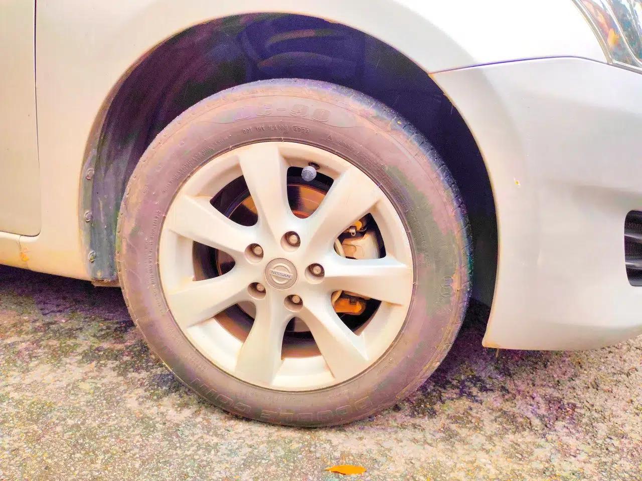 Nissan Tiida 2011 1.6L CVT Smart Version — миниатюра 8