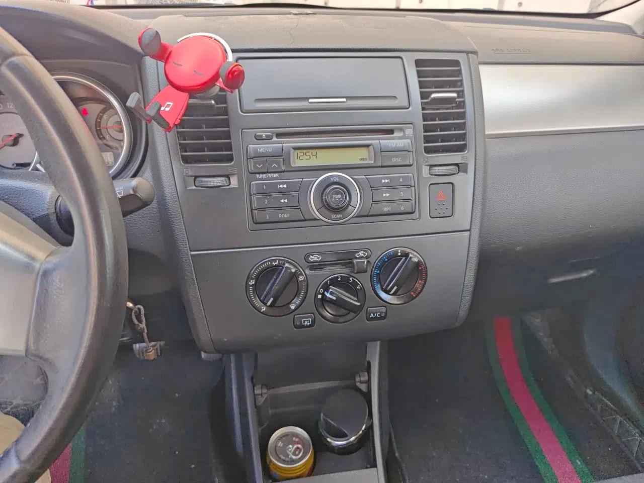 Nissan Tiida 2006 1.6GE MT — миниатюра 14