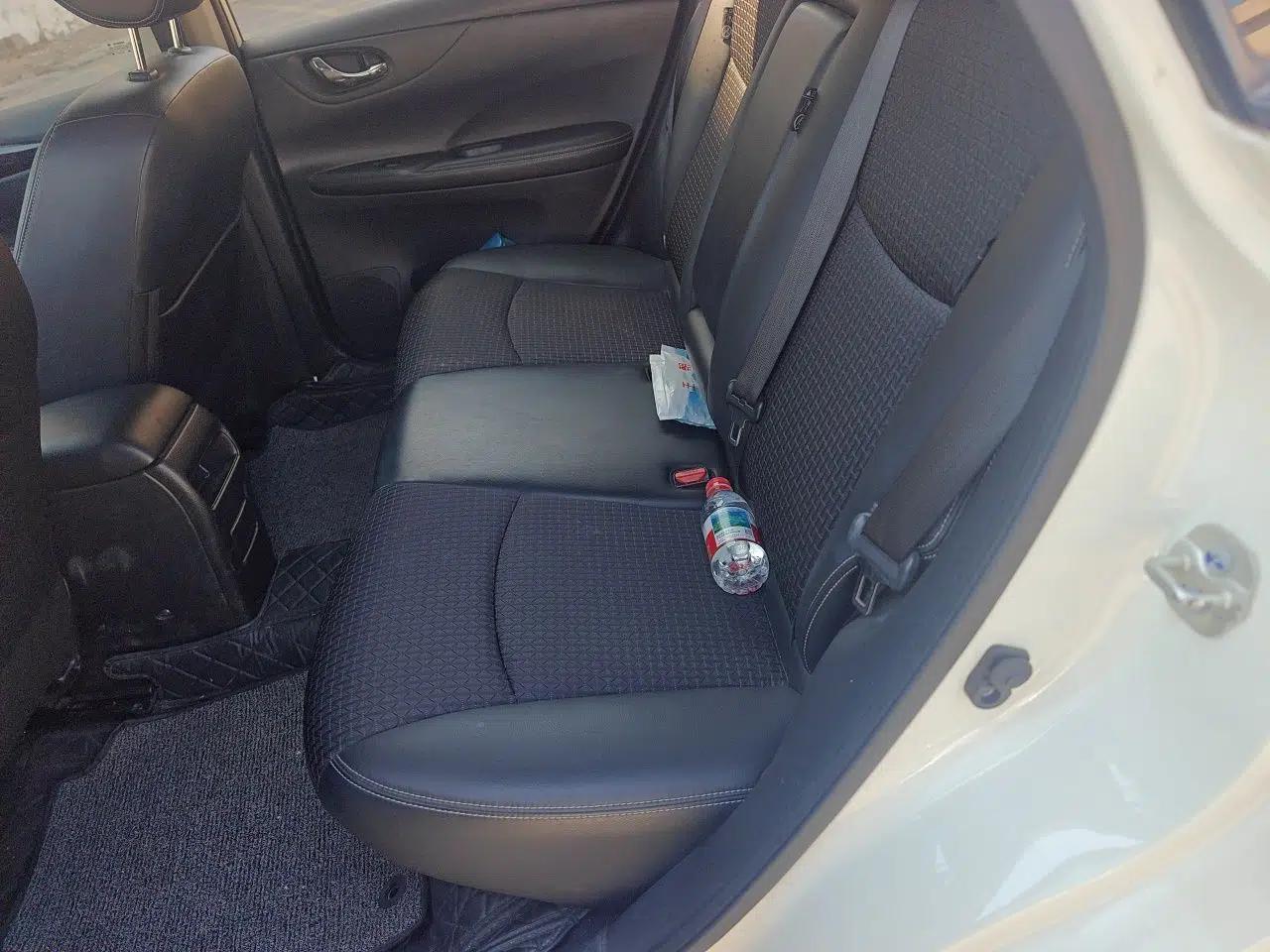 Nissan Tiida 2016 1.6L CVT Smart Drive Edition — миниатюра 18