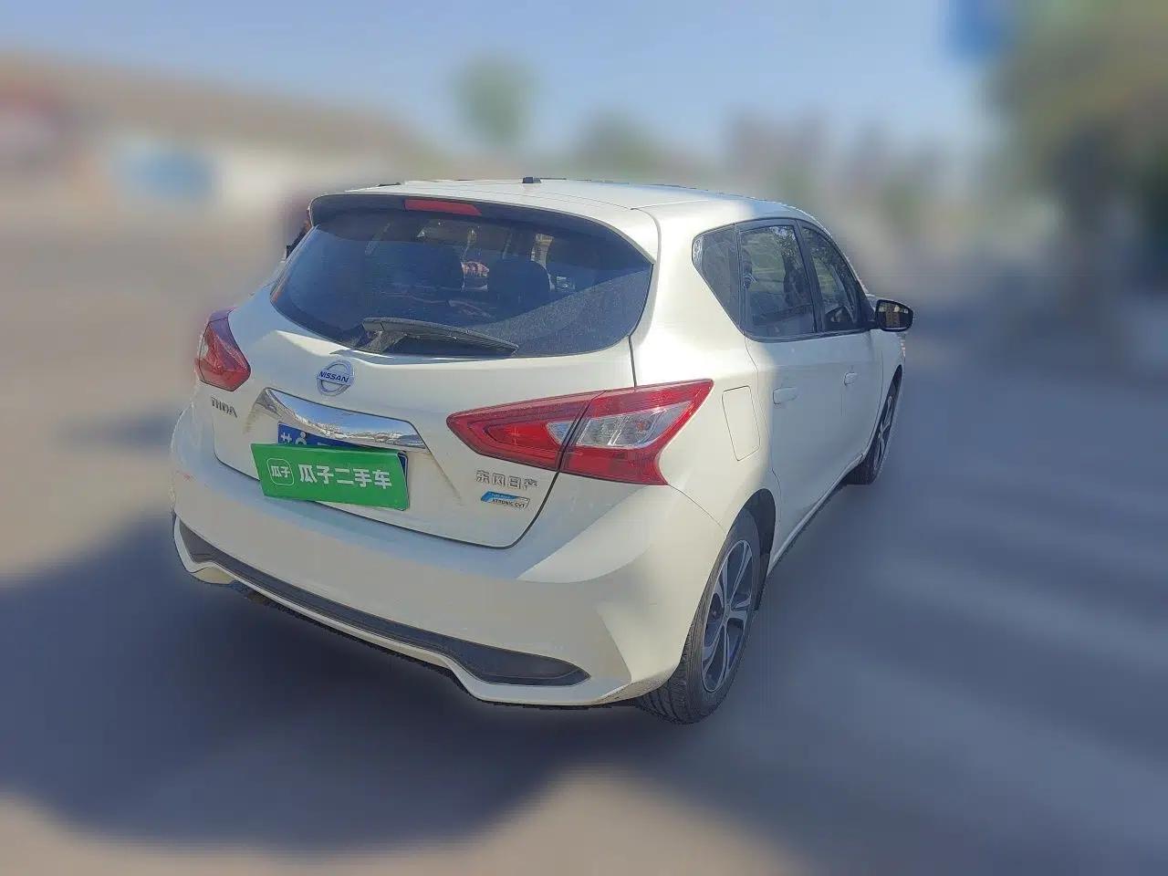 Nissan Tiida 2016 1.6L CVT Smart Drive Edition — миниатюра 6