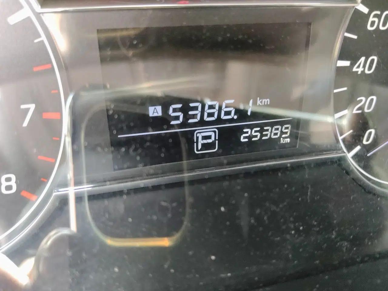 Nissan Tiida 2024 1.6L CVT Cool Dynamic Edition — миниатюра 13