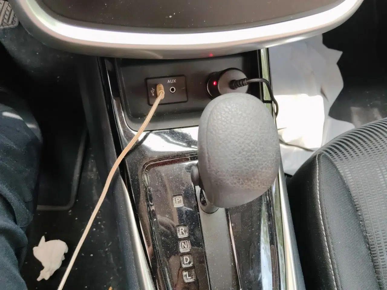Nissan Tiida 2024 1.6L CVT Cool Dynamic Edition — миниатюра 15