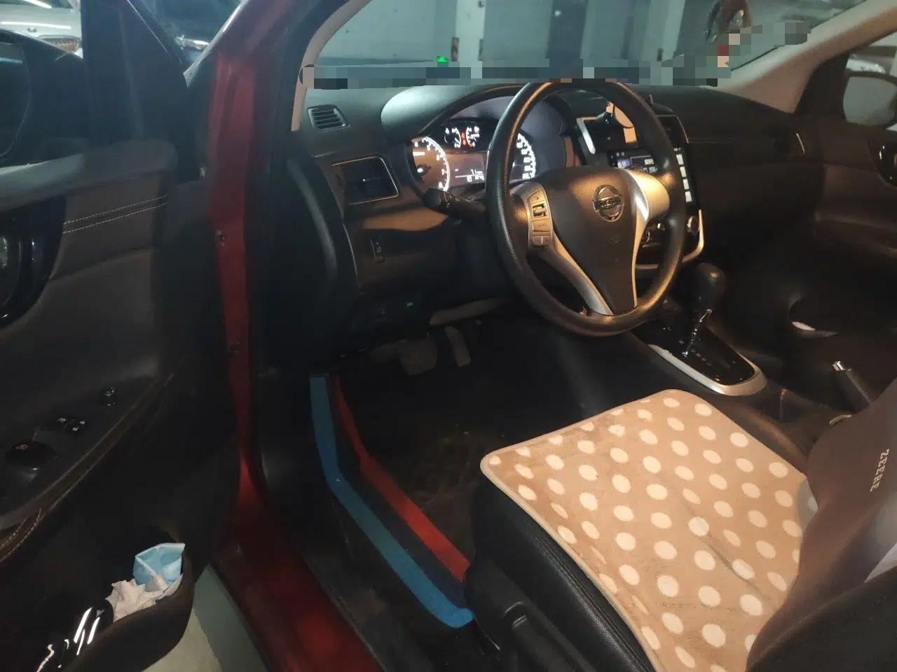 Nissan Tiida 2016 1.6L CVT Cool Dynamic Edition — миниатюра 17
