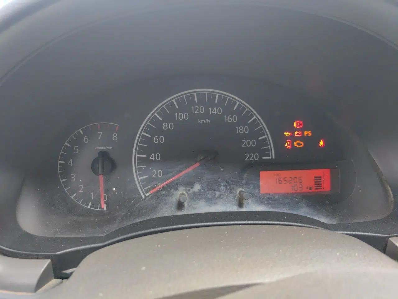 Nissan Sunny 2011 1.5XE Manual Comfort Edition — миниатюра 12