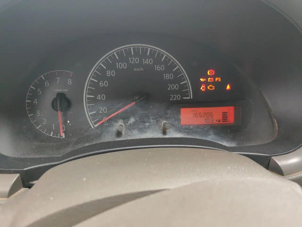 Nissan Sunny 2011 1.5XE Manual Comfort Edition — миниатюра 13