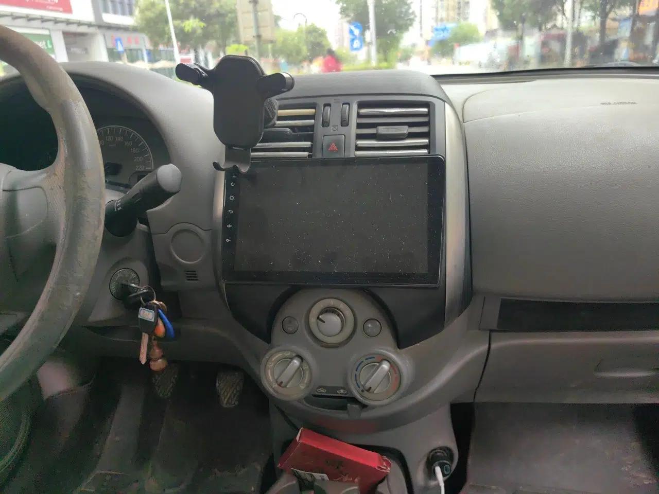 Nissan Sunny 2011 1.5XE Manual Comfort Edition — миниатюра 14