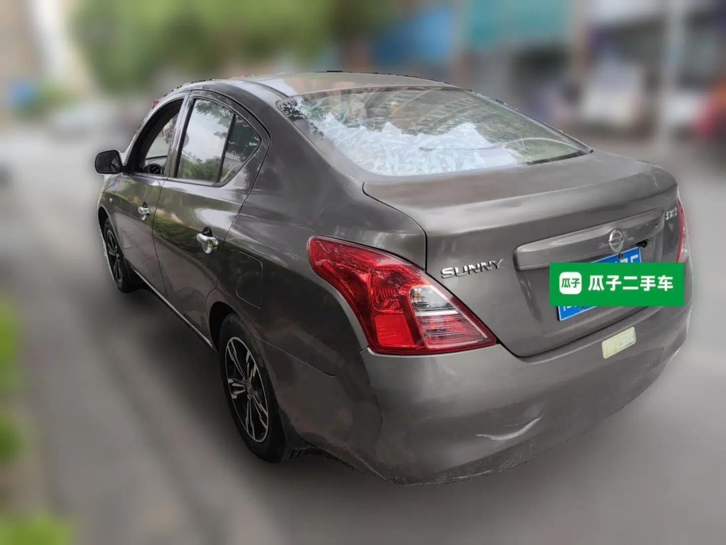 Nissan Sunny 2011 1.5XE Manual Comfort Edition — миниатюра 4