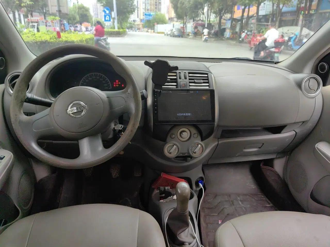 Nissan Sunny 2011 1.5XE Manual Comfort Edition — миниатюра 10