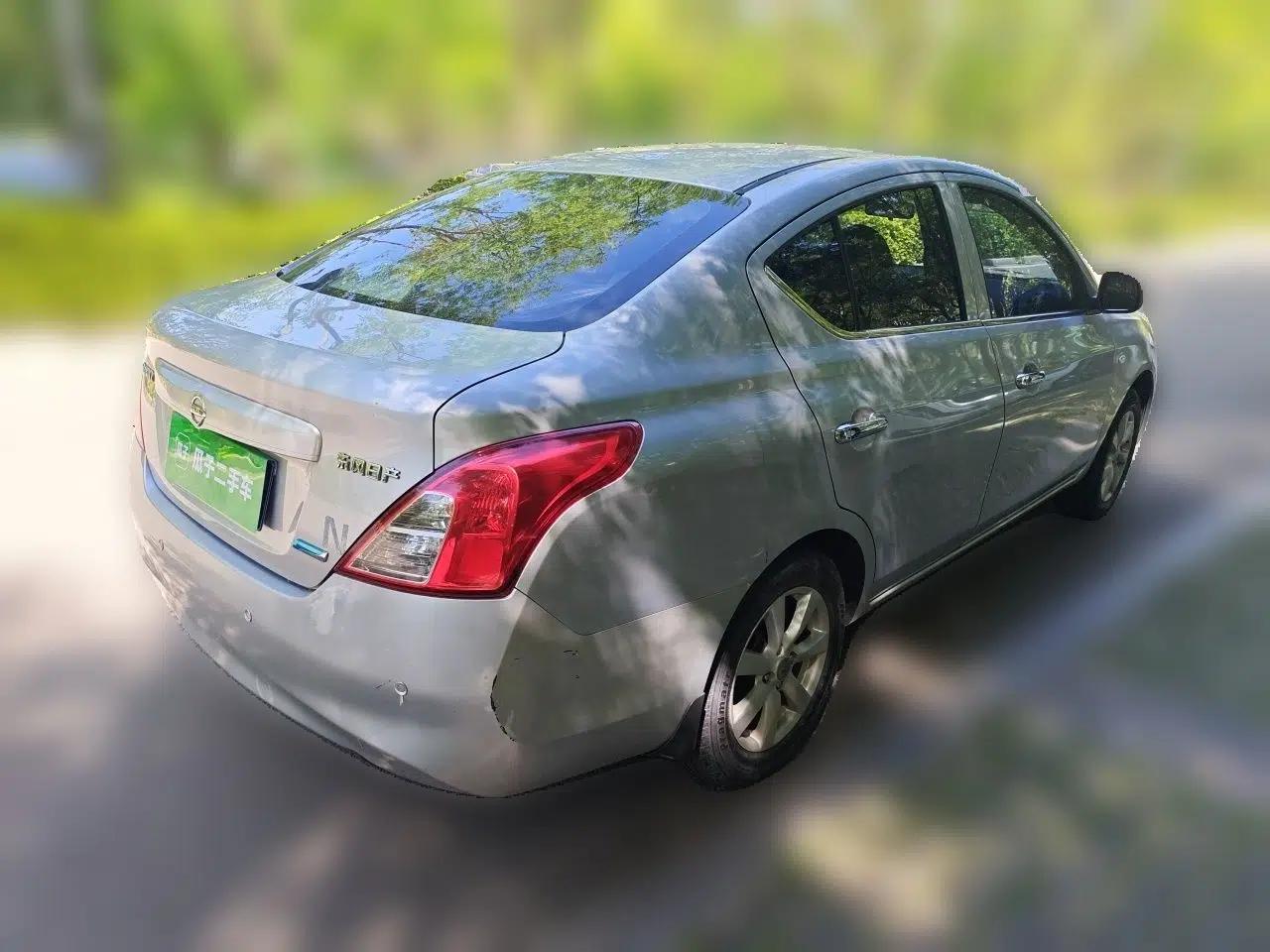 Nissan Sunny 2011 1.5XE Manual Comfort Edition — миниатюра 6