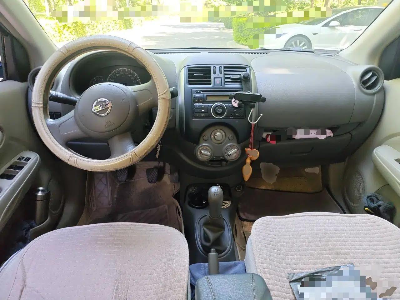 Nissan Sunny 2011 1.5XE Manual Comfort Edition — миниатюра 10