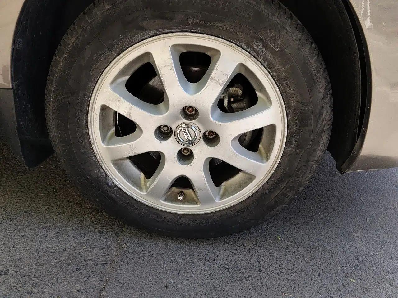 Nissan Sunny 2011 1.5XE CVT Comfort Edition — миниатюра 8