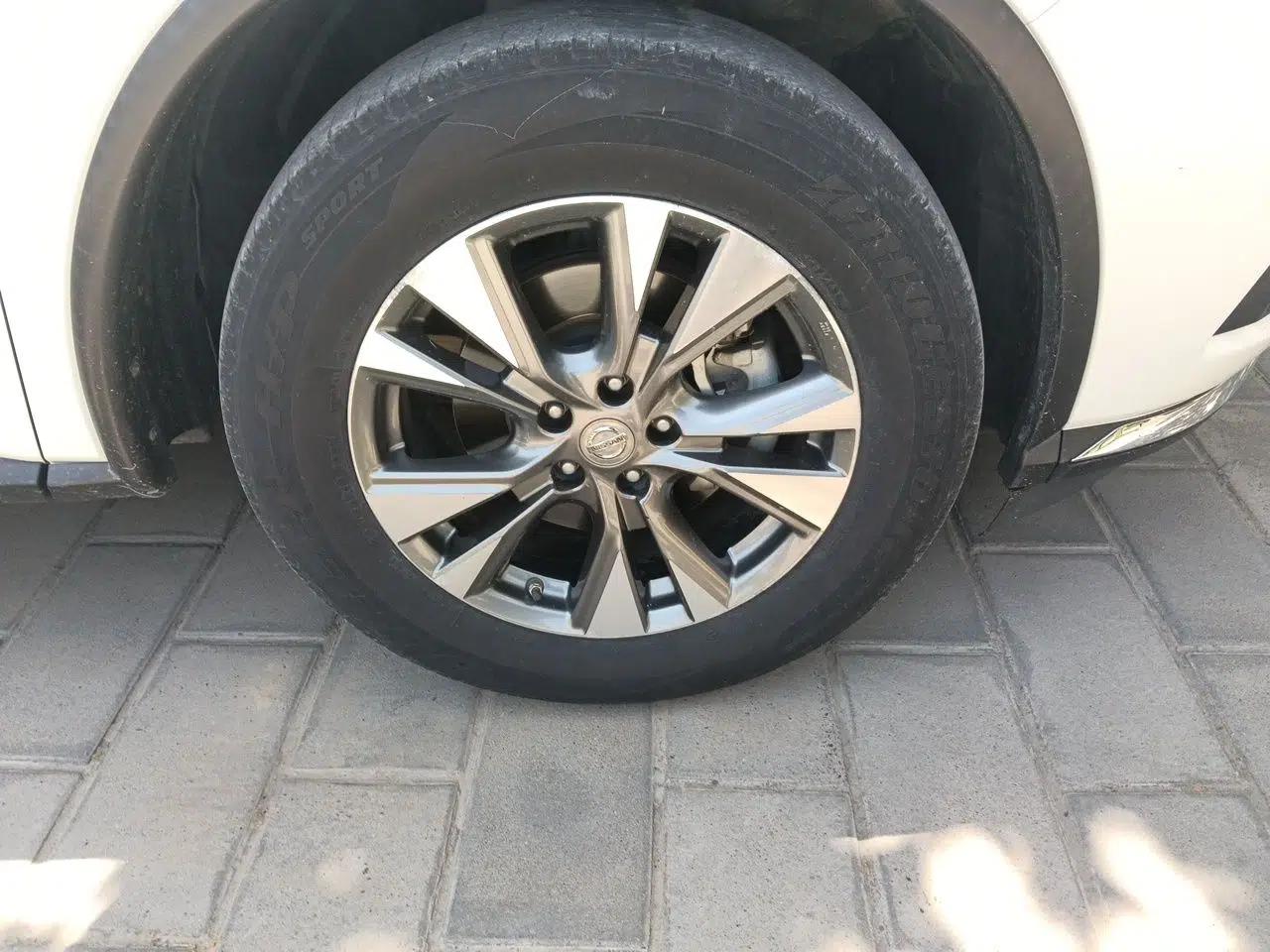 Nissan Murano 2017 2.5L XL Two-Wheel Drive Smart Edition — миниатюра 8