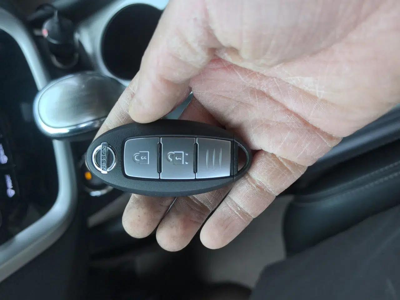 Nissan Murano 2017 2.5L XL Two-Wheel Drive Smart Edition — миниатюра 9