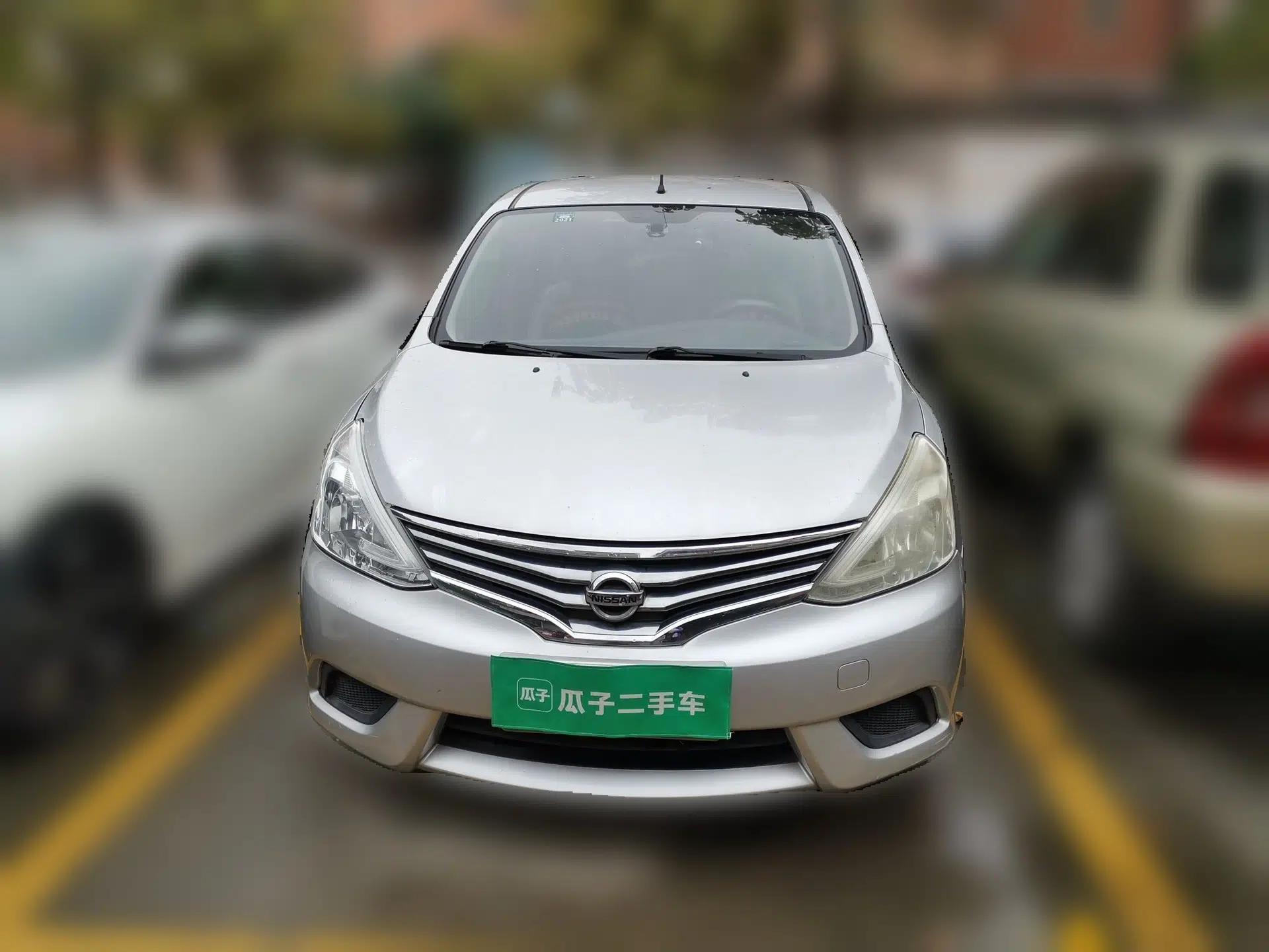 Nissan Livina 2015 1.6XE CVT Comfort Edition — миниатюра 2
