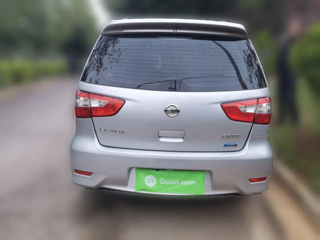 Nissan Livina 2013 1.6XE Manual Comfort Edition — миниатюра 5