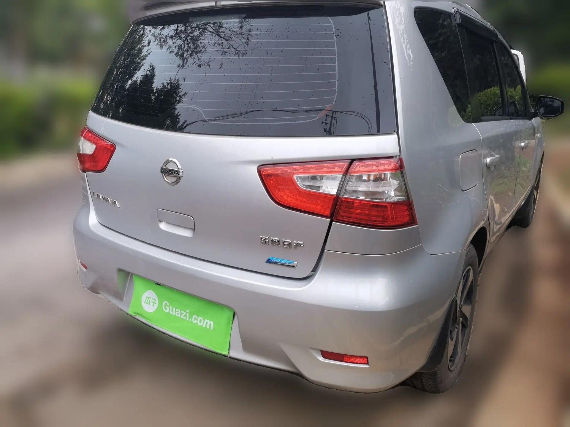 Nissan Livina 2013 1.6XE Manual Comfort Edition — миниатюра 6