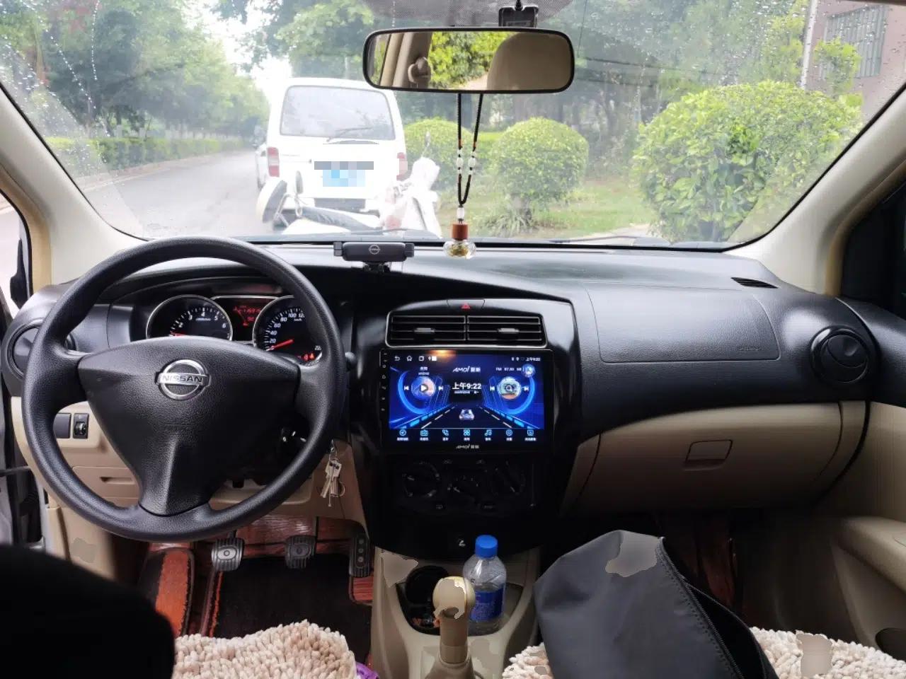 Nissan Livina 2013 1.6XE Manual Comfort Edition — миниатюра 10