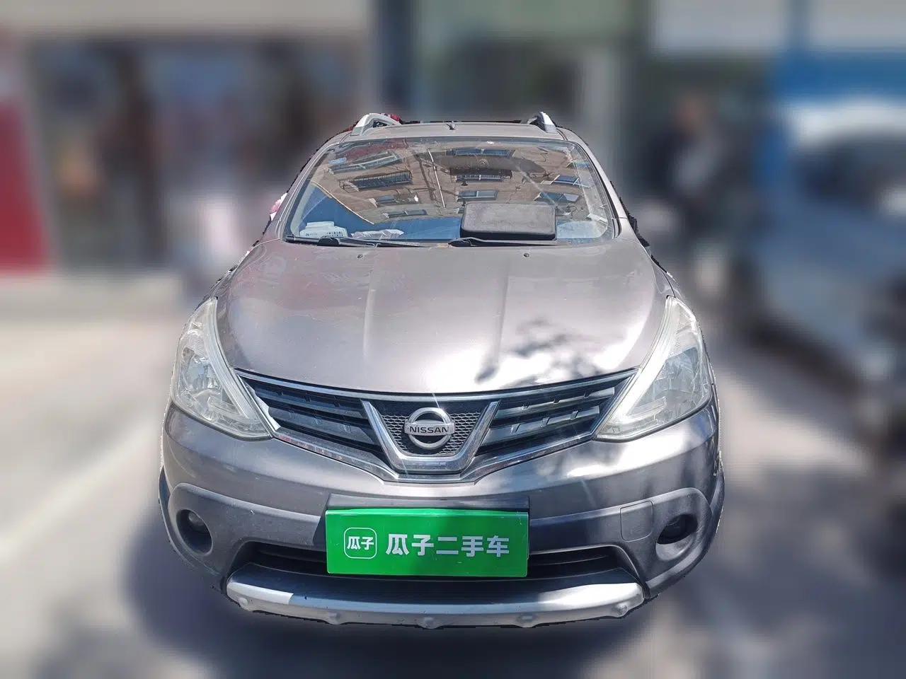 Nissan Livina 2013 JINRUI 1.6XV CVT Luxury Edition — миниатюра 2