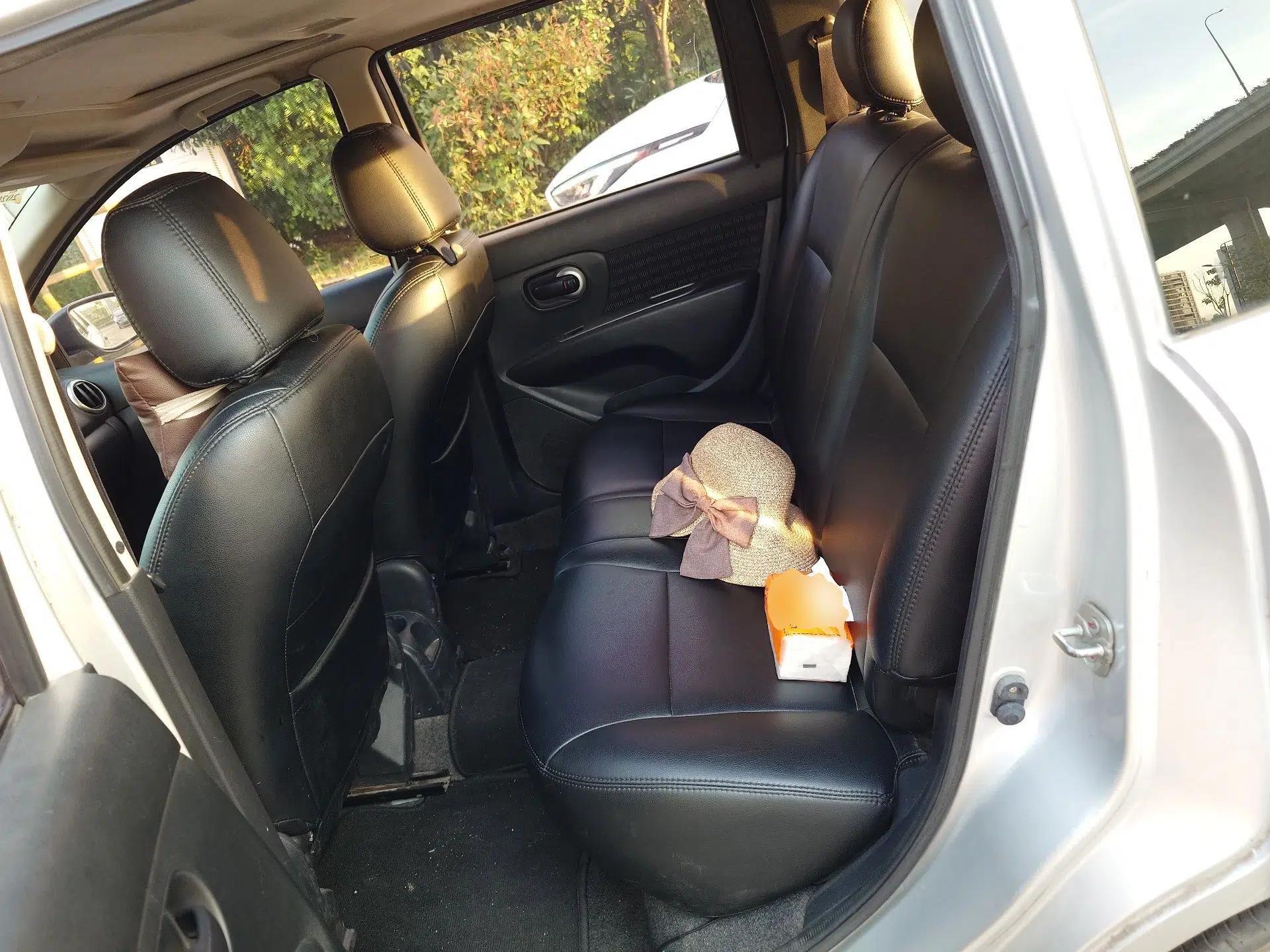 Nissan Livina 2013 JINRUI 1.6XV CVT Luxury Edition — миниатюра 18