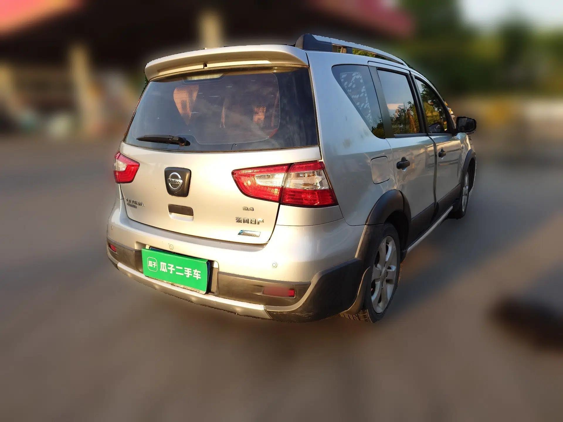Nissan Livina 2013 JINRUI 1.6XV CVT Luxury Edition — миниатюра 6