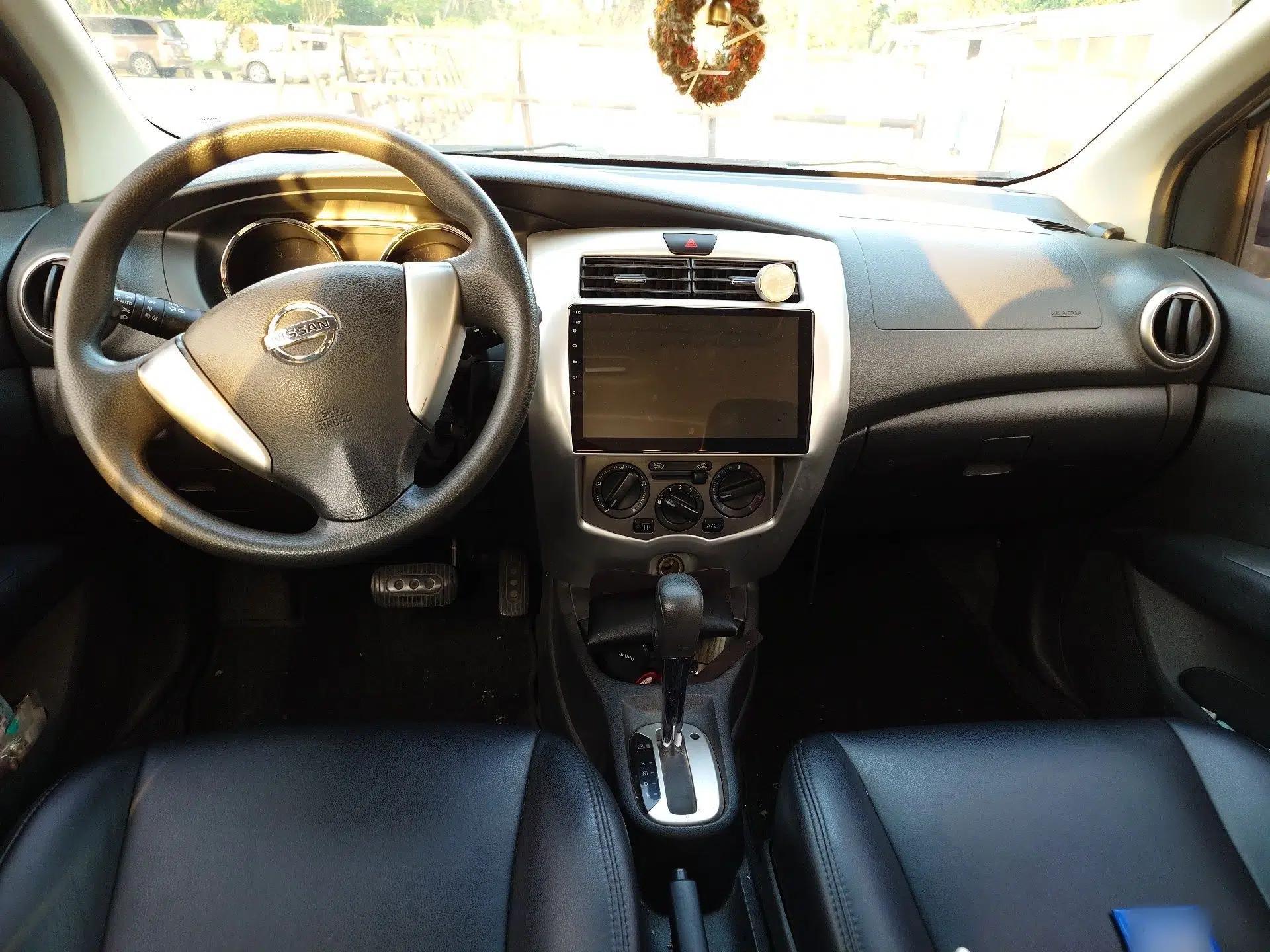 Nissan Livina 2013 JINRUI 1.6XV CVT Luxury Edition — миниатюра 10