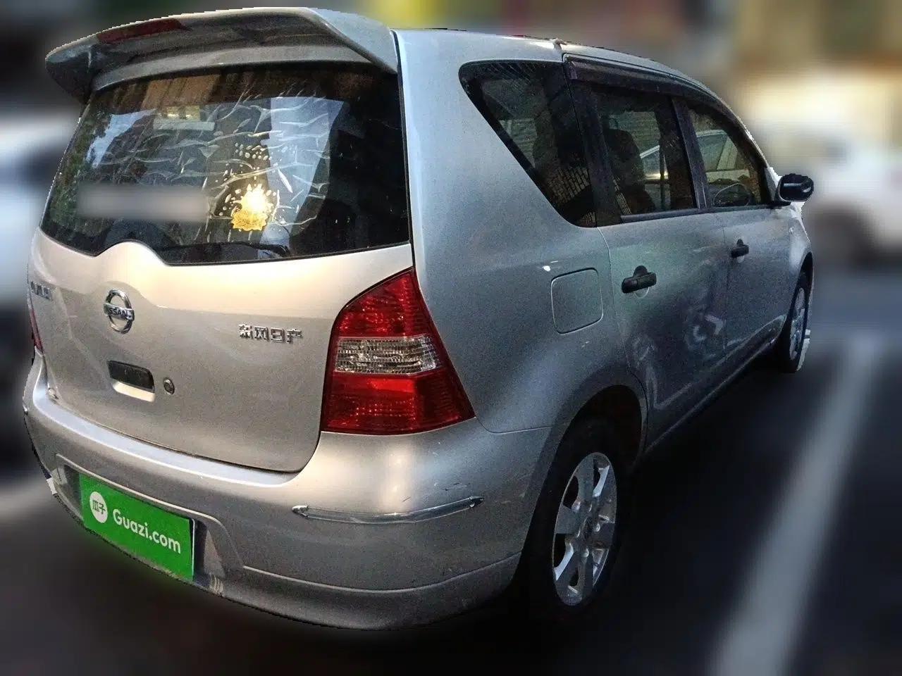 Nissan Livina 2010 Jingyue Edition 1.6L Automatic All-in-One Model — миниатюра 6