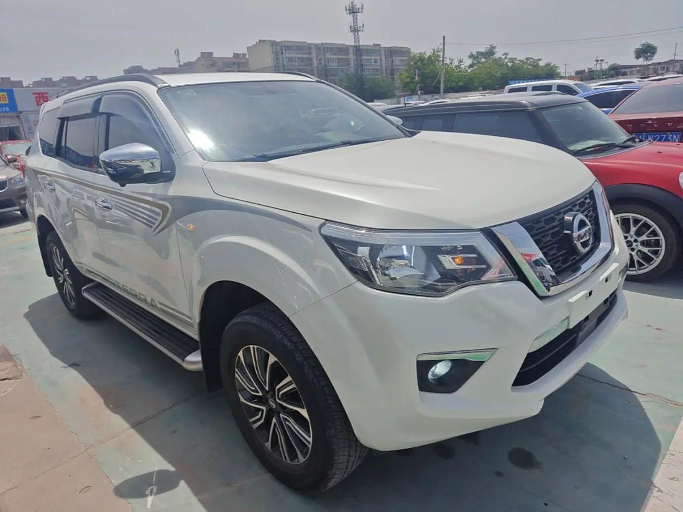 Nissan Terra 2020 2.5L XL Upper 4WD Automatic Four-Wheel Drive Luxury Edition — миниатюра 3