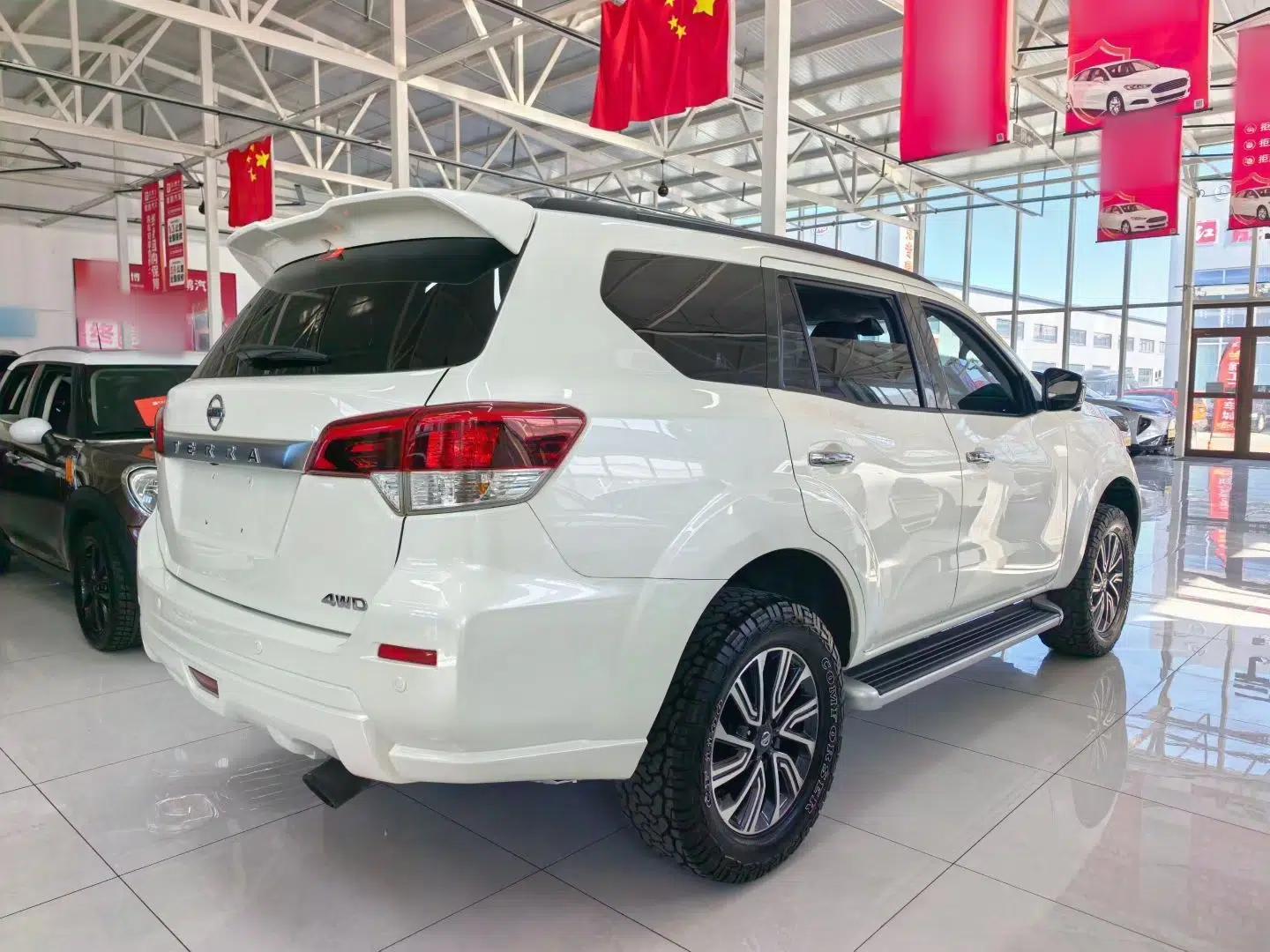 Nissan Terra 2020 2.5L XV 4WD Automatic Four-Wheel Drive Flagship Edition — миниатюра 7