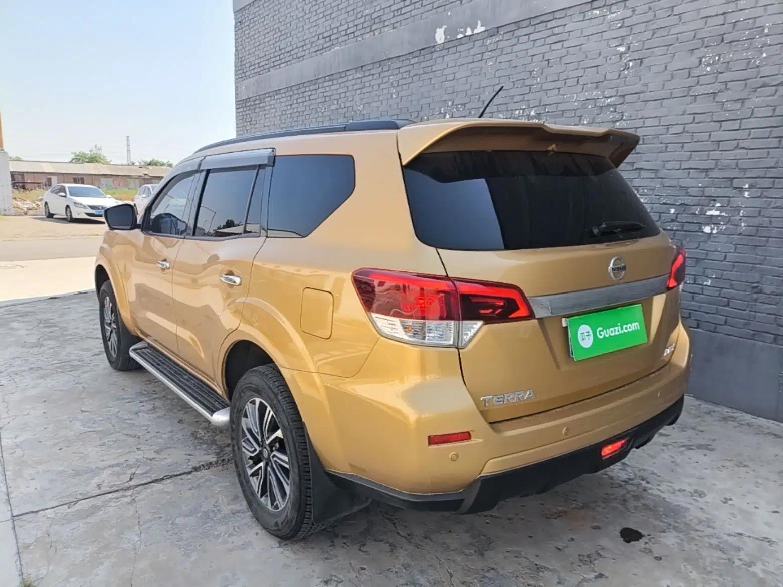 Nissan Terra 2018 2.5L Automatic 4x4 Flagship Edition — миниатюра 7