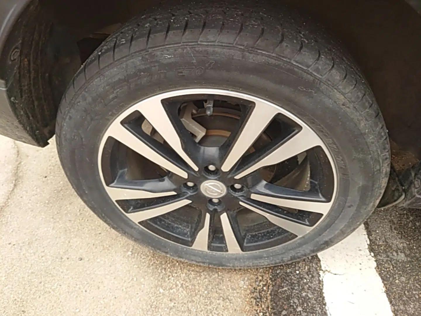 Nissan Kicks 2017 1.5L CVT Smart Drive Edition — миниатюра 10