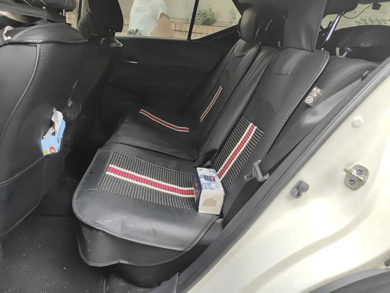 Nissan Kicks 2020 1.5L XL CVT Cool Enjoyment Edition — миниатюра 18